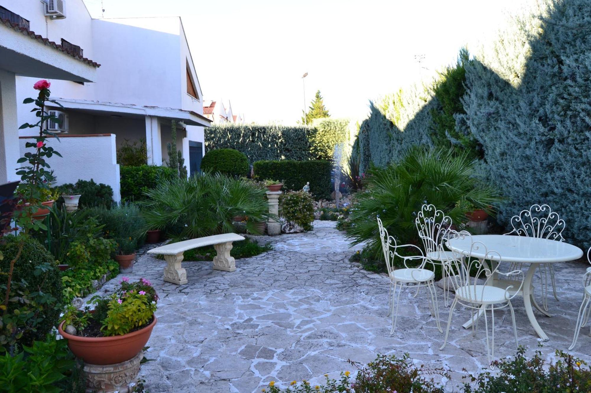 Hotel Canusium Canosa di Puglia Exterior foto